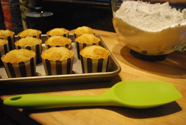 Vanilla Sundae Cupcakes | Recipe | Gather and Graze