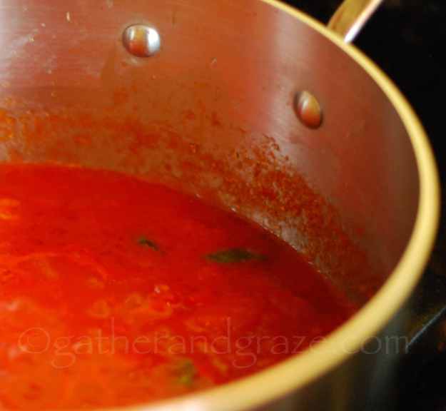 Spaghetti and Meatballs | gatherandgraze.com